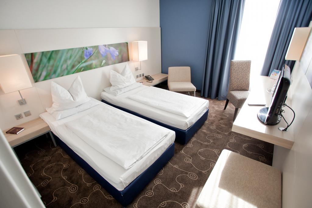 H+ Hotel Ζίγκεν Εξωτερικό φωτογραφία
