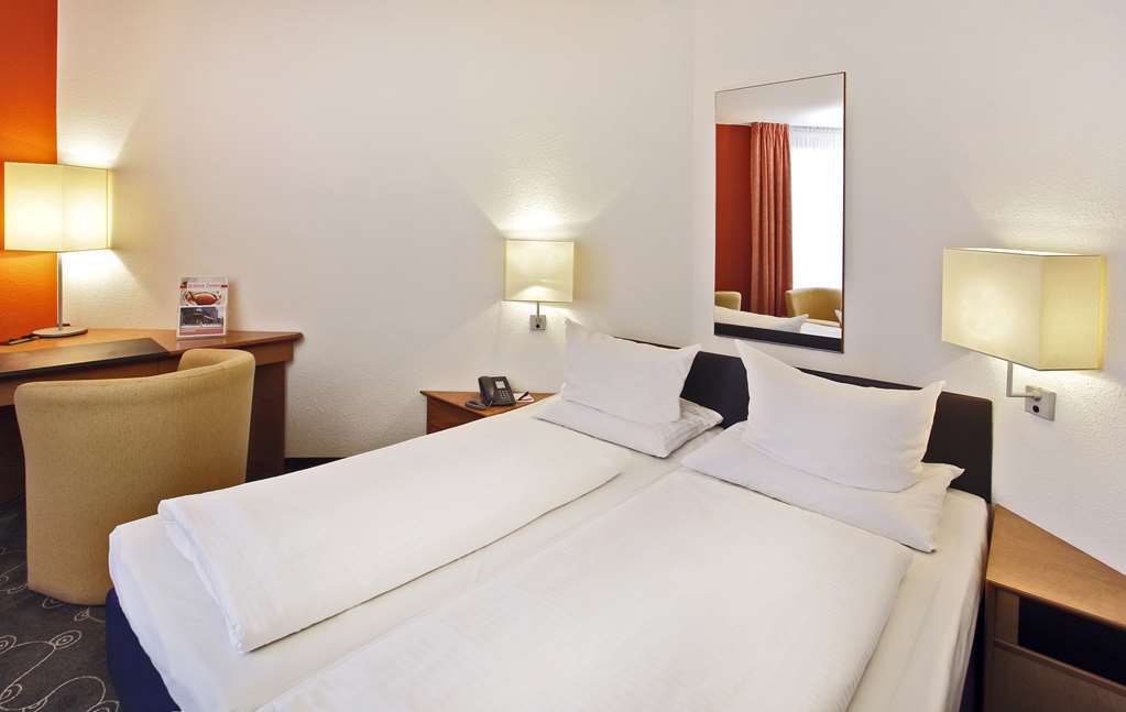 H+ Hotel Ζίγκεν Δωμάτιο φωτογραφία