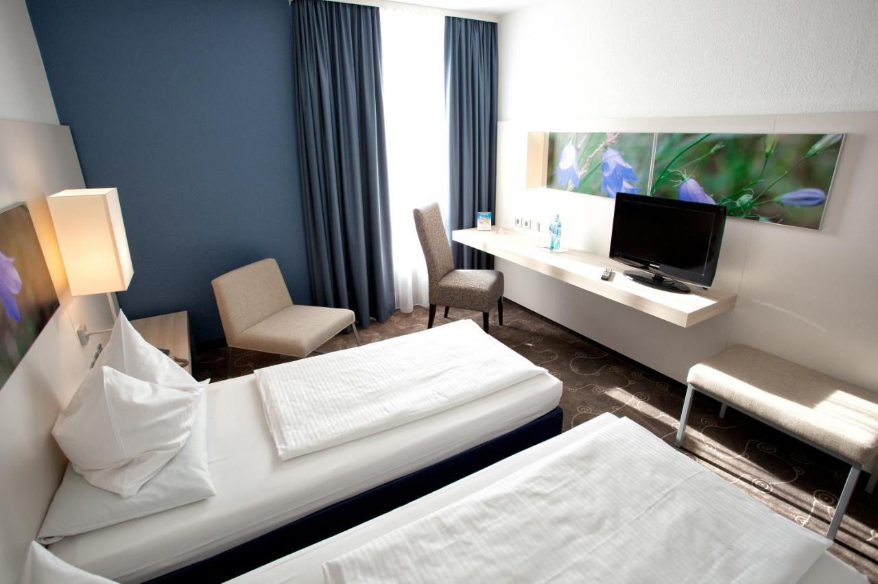 H+ Hotel Ζίγκεν Δωμάτιο φωτογραφία